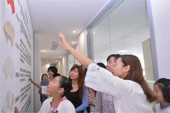 活動閨蜜 活動閨蜜