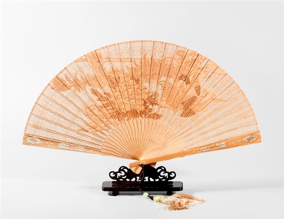 盛風檀香扇