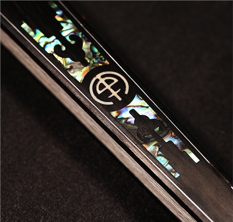 紫光檀嵌螺鈿折扇