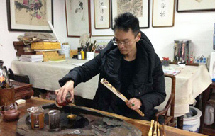 盛風蘇扇多樣的材質,款式新穎 盛風蘇扇多樣的材質,款式新穎