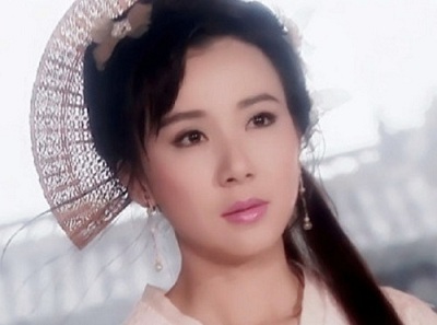 扇子在形象計設中的用途