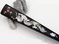 嵌螺鈿折扇是什么樣的？