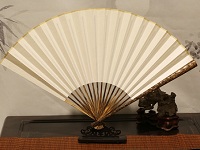 棕竹折扇有什么特點(diǎn)？