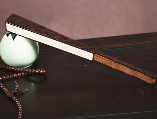 雞翅木折扇圖片