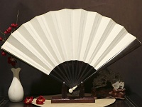 淺談文玩折扇的把玩