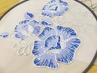 手工刺繡繡花團扇教程