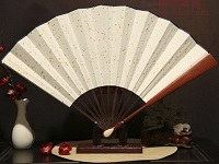 扇子除了納涼還有什么作用？