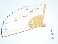 定做折扇如何選擇材料的尺寸？