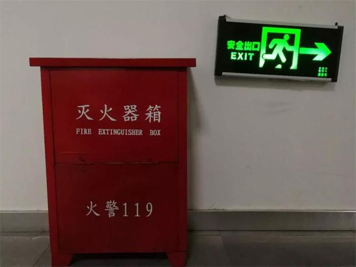 盛風蘇扇安全通道