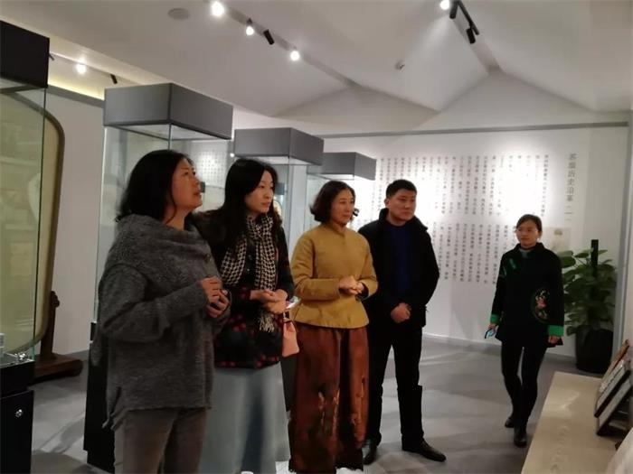 社局鑒定中心主任鐘惠考察東吳技能大師工作室項目