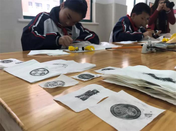 拓印古錢幣 拓印古錢幣