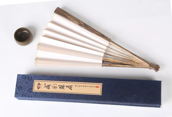 棕竹折扇 棕竹折扇