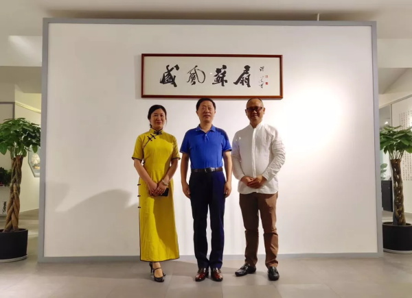 科技興國，文化強國