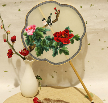 真絲刺繡團扇